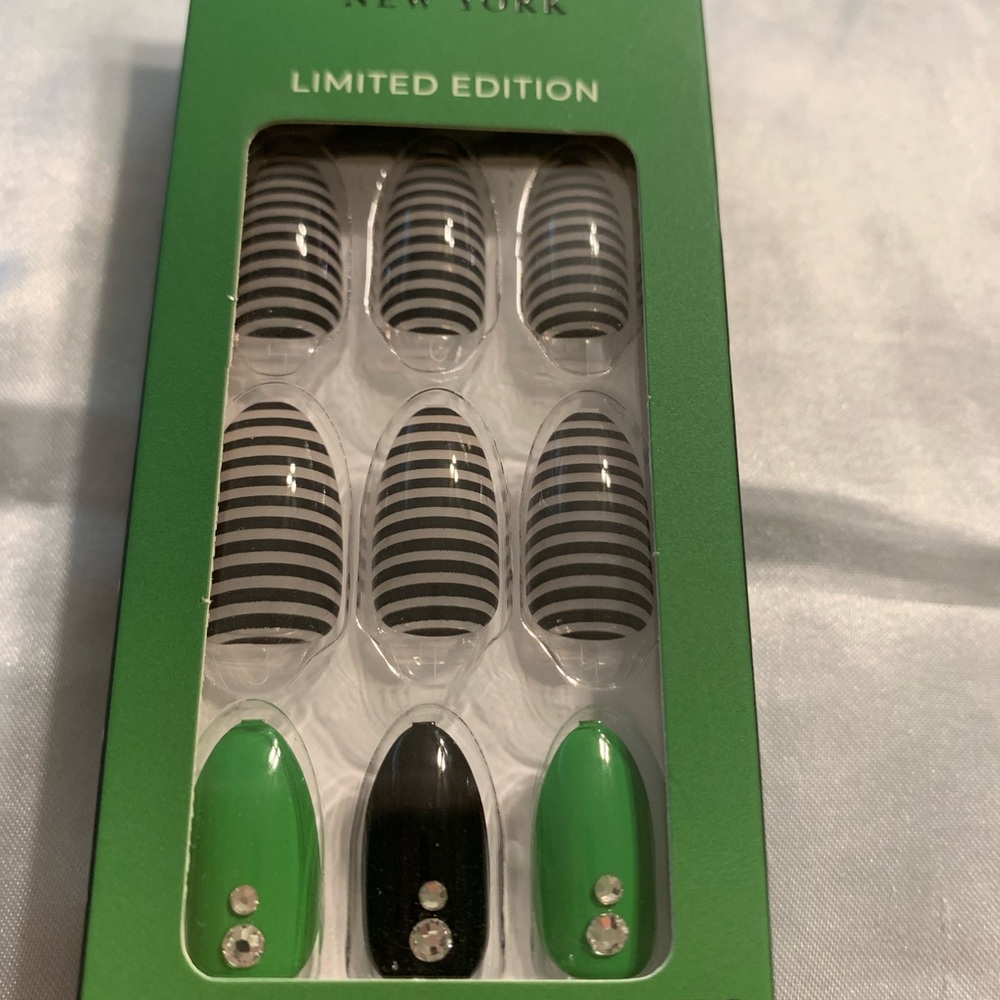 Kate Spade limited edition impress fake nails NIB - Picture 4 of 12